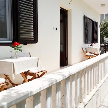 Kapetanova Kci Baška Voda